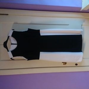Chico's Off-White and Black Dress Size 2 / 12